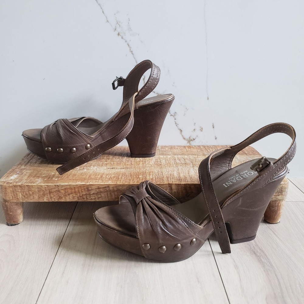 Cordani Sandals Womens 9.5 Brown Leather Studded Wedge Slingback Made In Italy